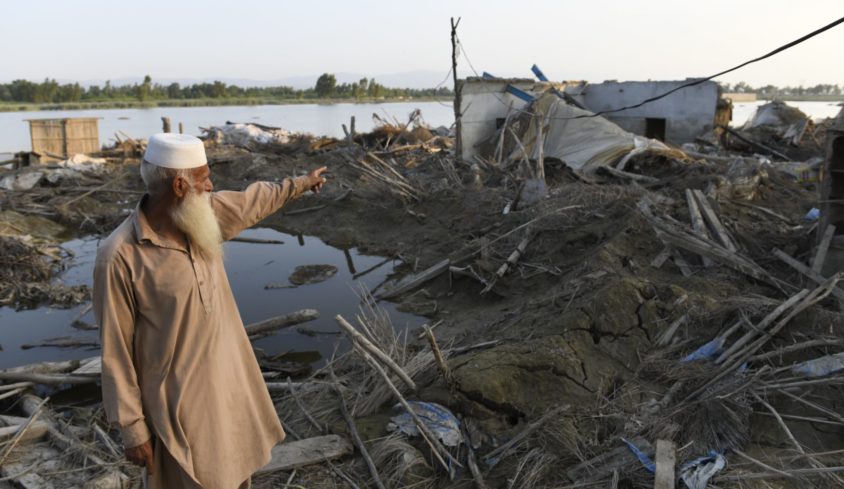 The flooded province of Khyber Pakhtunkhwa, northwest Pakistan, on August 31. Copyright: UNHCR/Usman Ghani