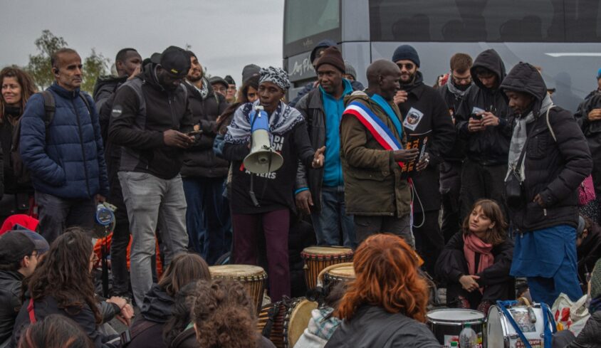 Le blocus au péage d'Orléans, le samedi 24 octobre 2026. | Photo : Coordination des Sans Papiers 75